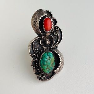 Vintage sterling silver Turquoise coral flower Navajo Ring